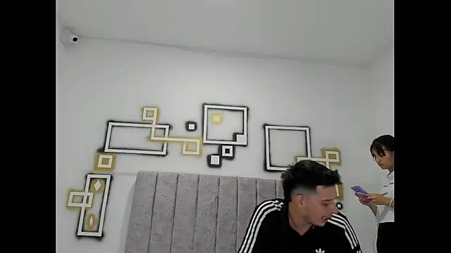 FerneyManti online show from November 14, 1:21 pm