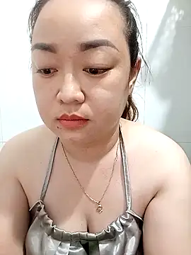 VyOanh2K online show from March 7, 4:11 pm