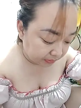 VyOanh2K online show from February 16, 9:00 pm