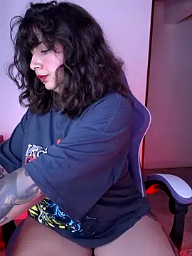 Snapshot of Aria_Bennett21 chatting on February 24, 2:08 am Aria Bennett21 online show from February 24, 2:08 am