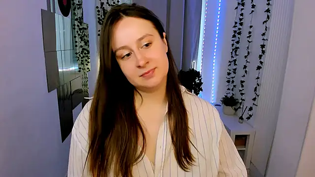 Snapshot of Lattea chatting on July 29, 4:38 pm Lattea online show from July 29, 4:38 pm