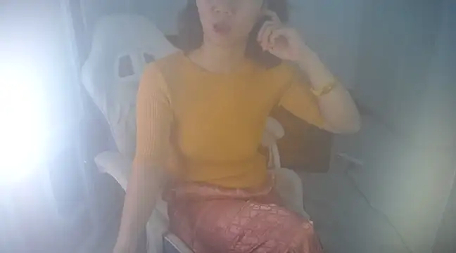 Snapshot of Susu204 chatting on February 20, 1:19 pm Susu204 online show from February 20, 1:19 pm