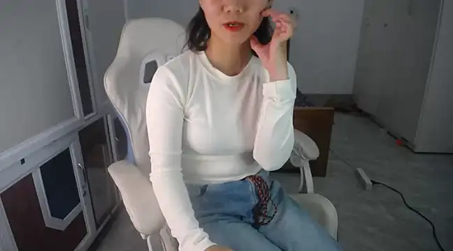 Snapshot of Susu204 chatting on March 20, 1:15 pm Susu204 online show from March 20, 1:15 pm