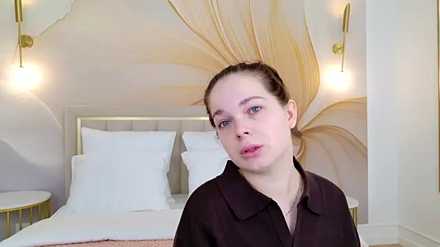 Snapshot of DeniseReese chatting on September 24, 2:04 am DeniseReese online show from September 24, 2:04 am