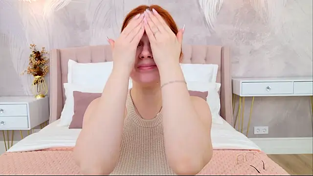 Snapshot of DeniseReese chatting on November 9, 2:43 am DeniseReese online show from November 9, 2:43 am