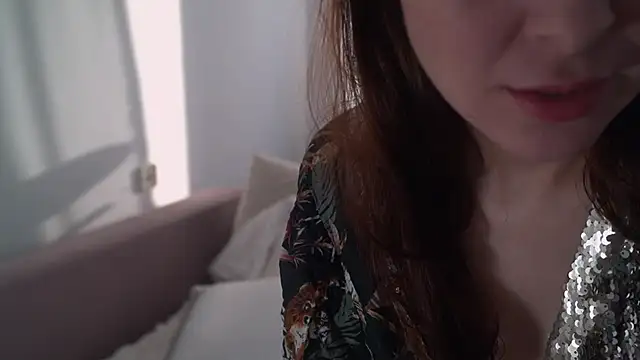 Snapshot of Cleopatra3101 chatting on February 20, 6:17 am Cleopatra3101 online show from February 20, 6:17 am