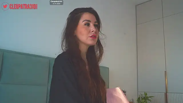 Snapshot of Cleopatra3101 chatting on November 13, 10:36 am Cleopatra3101 online show from November 13, 10:36 am