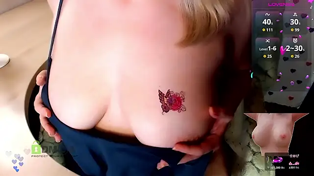 Snapshot of _-Luna-_ chatting on March 14, 11:10 pm -Luna- online show from March 14, 11:10 pm