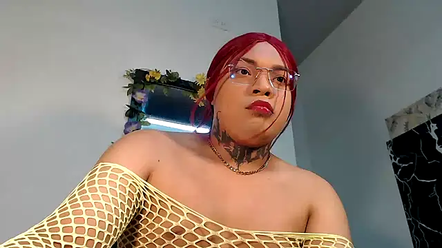 Snapshot of KristalTsXXX chatting on May 31, 2:46 pm KristalTsXXX online show from May 31, 2:46 pm