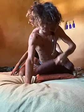 Snapshot of sammoura01 chatting on January 16, 6:27 pm sammoura01 online show from January 16, 6:27 pm