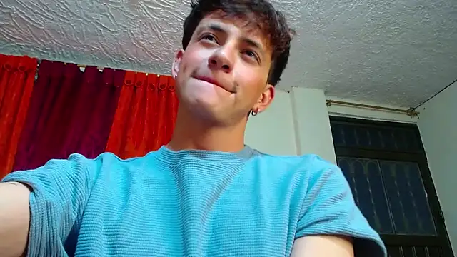 GabyThoms online show from January 2, 11:06 pm