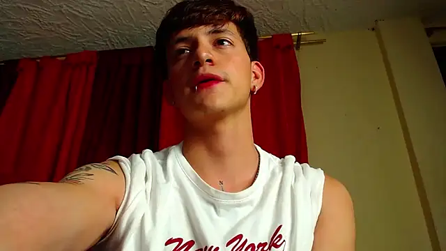 GabyThoms online show from January 16, 7:38 am