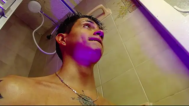 GabyThoms online show from January 25, 10:50 pm