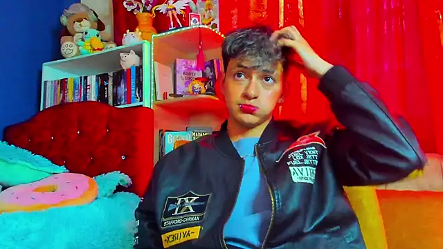 GabyThoms online show from February 26, 8:00 pm