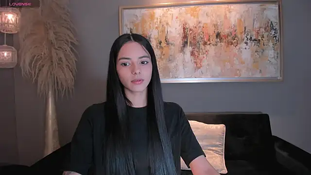 Snapshot of HannahJamesX chatting on December 15, 4:15 pm HannahJamesX online show from December 15, 4:15 pm