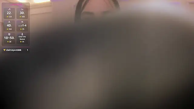 Snapshot of HannahJamesX chatting on November 9, 5:11 pm HannahJamesX online show from November 9, 5:11 pm