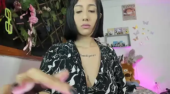 LunaDeCristall online show from February 22, 11:02 am