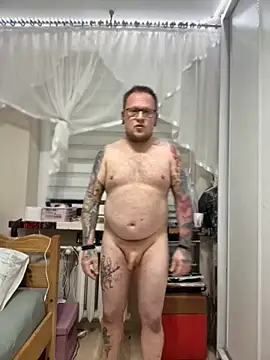 PierreNaked89 online show from November 17, 11:32 pm