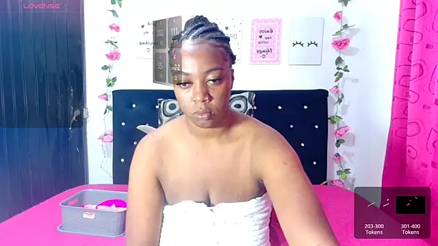 CiaraEbony online show from October 1, 9:04 am