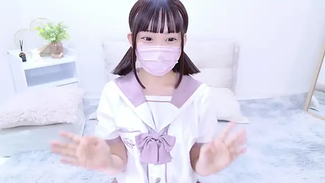 Snapshot of x-naru-x chatting on February 20, 1:40 pm x-naru-x online show from February 20, 1:40 pm