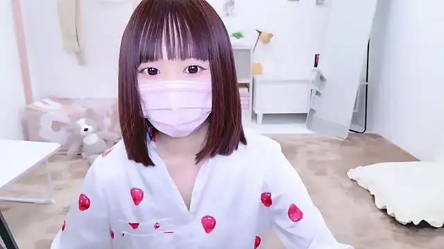 Snapshot of x-naru-x chatting on October 1, 4:13 pm x-naru-x online show from October 1, 4:13 pm