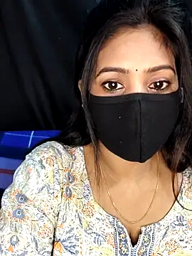 Snapshot of Monalisha_G chatting on April 3, 5:33 pm Monalisha G online show from April 3, 5:33 pm