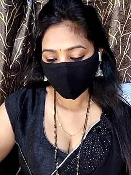 Snapshot of Monalisha_G chatting on April 7, 6:47 am Monalisha G online show from April 7, 6:47 am