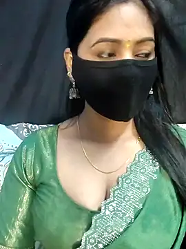 Snapshot of Monalisha_G chatting on April 16, 10:05 am Monalisha G online show from April 16, 10:05 am