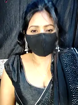 Snapshot of Monalisha_G chatting on April 23, 6:21 pm Monalisha G online show from April 23, 6:21 pm