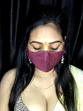 Snapshot of Monalisha_G chatting on May 9, 8:03 pm Monalisha G online show from May 9, 8:03 pm