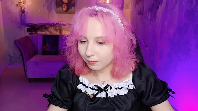 Snapshot of JasmineMilko chatting on January 12, 8:04 am JasmineMilko online show from January 12, 8:04 am