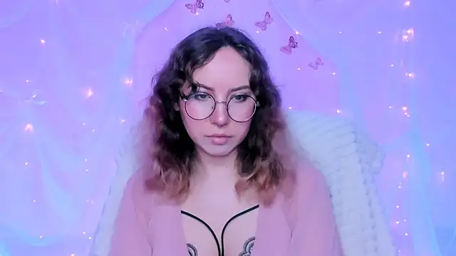 JasmineMilko online show from June 4, 5:02 am