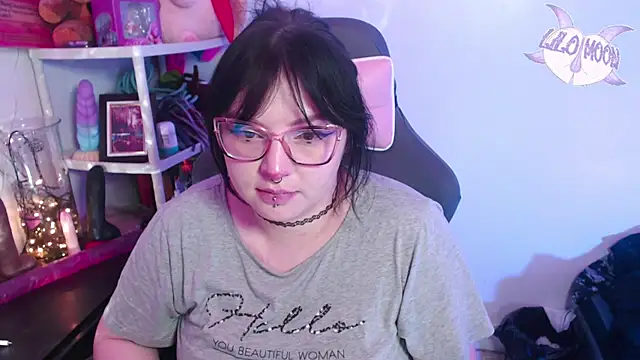 LiloMoon69 online show from January 13, 6:49 am