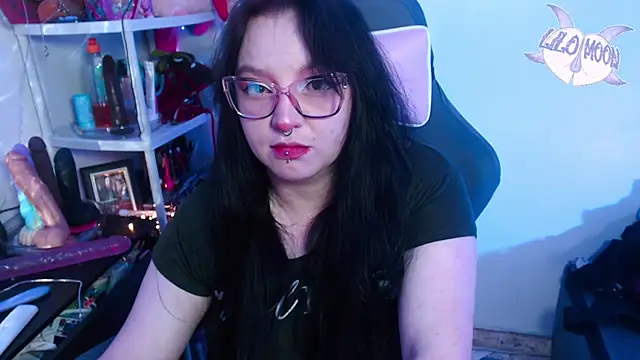 LiloMoon69 online show from January 28, 3:15 am