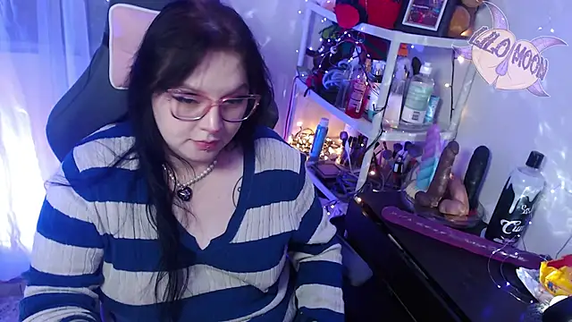 LiloMoon69 online show from February 6, 6:51 am