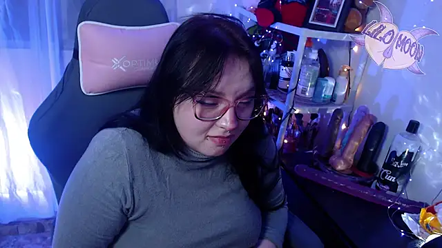 LiloMoon69 online show from February 7, 6:35 am