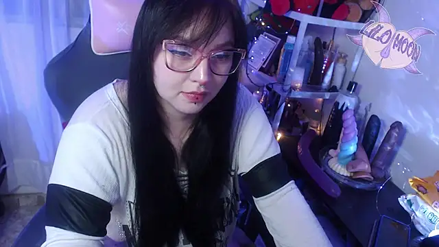 LiloMoon69 online show from March 3, 3:30 am