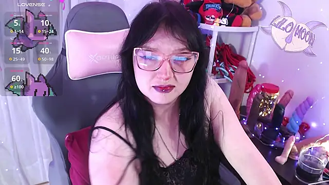 LiloMoon69 online show from March 16, 1:44 am