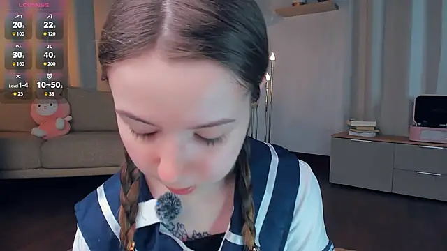 Snapshot of DominikaElis chatting on May 3, 8:48 pm DominikaElis online show from May 3, 8:48 pm