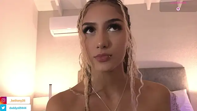 Daddysgirl1  online show from July 12, 10:12 pm