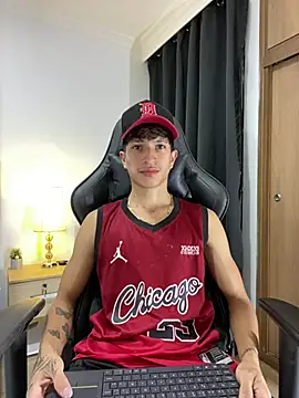  CamiloBass online show from March 12, 1:34 am