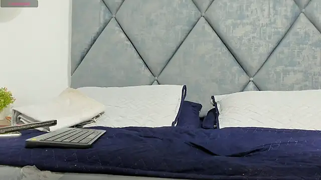 Maiskeen Zamara online show from March 10, 11:59 am