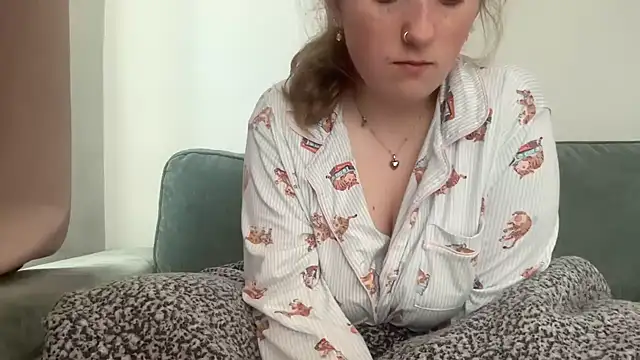 lilsbabyxo online show from April 2, 7:28 am