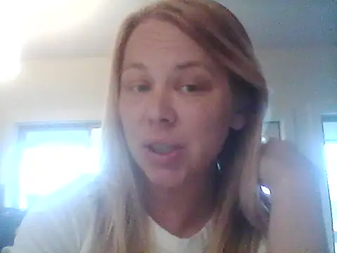 burrkitty online show from October 10, 9:25 pm