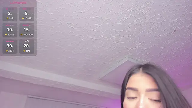 amelie jhons online show from March 10, 8:12 pm