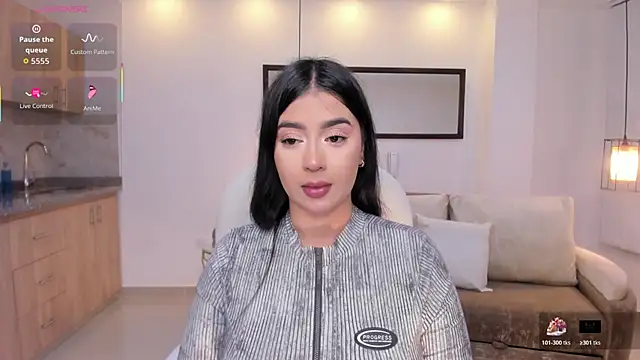 Snapshot of amelie_jhons chatting on July 8, 12:48 am amelie jhons online show from July 8, 12:48 am