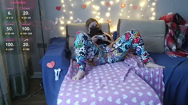 MilaaMilaa online show from February 11, 3:29 am