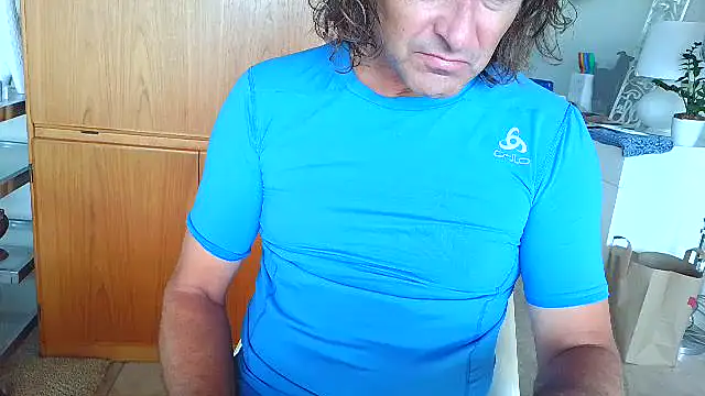 costanza7070 online show from March 3, 9:10 pm