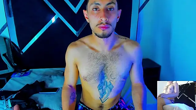 Piggy Eddy online show from September 16, 8:54 pm