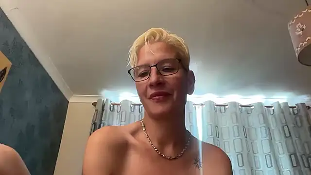 JennyHazel1 online show from July 20, 12:18 pm